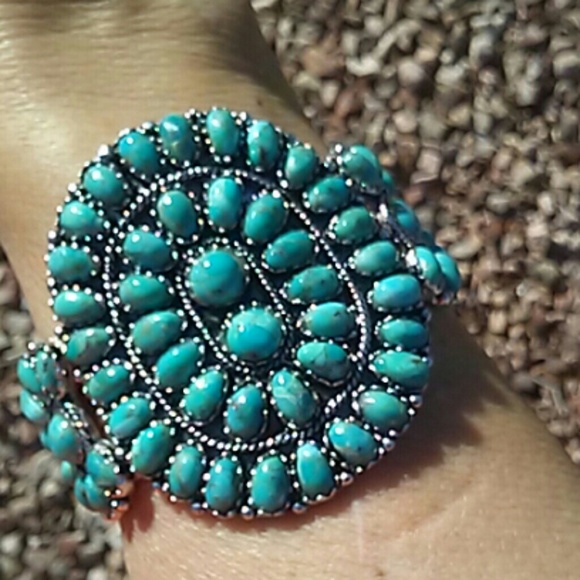 BBJ Jewelry - TURQOUISE SIGNED CUFF NWOT
